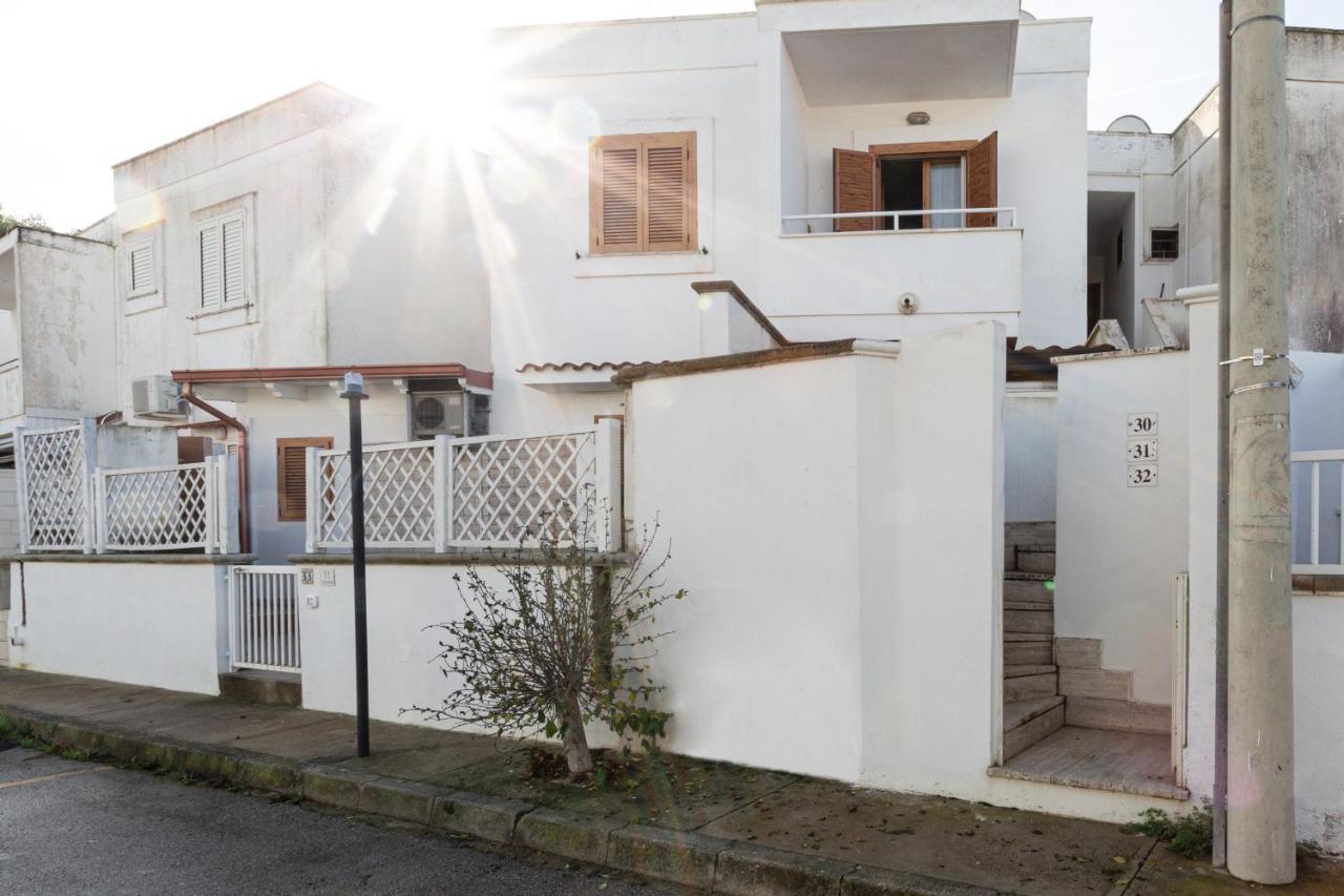 Bilocale Climatizzato A 50 M Dalla Spiaggia Con Posto Auto Privato Lido Marini Exterior photo