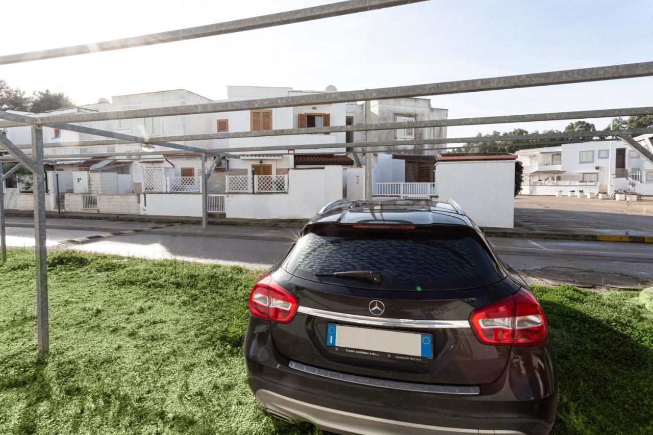 Bilocale Climatizzato A 50 M Dalla Spiaggia Con Posto Auto Privato Lido Marini Exterior photo